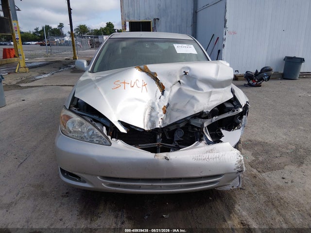 Продажа на аукционе авто 2004 Toyota Camry Xle, vin: 4T1BE32K34U841668, номер лота: 45939438