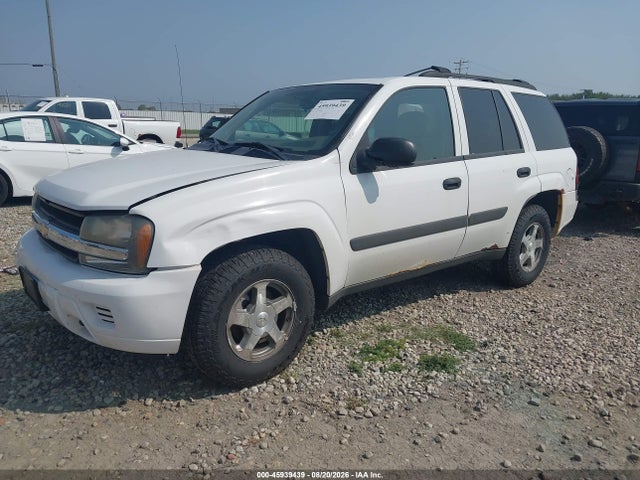 Продажа на аукционе авто 2005 Chevrolet Trailblazer Ls, vin: 1GNDT13S152209830, номер лота: 45939439