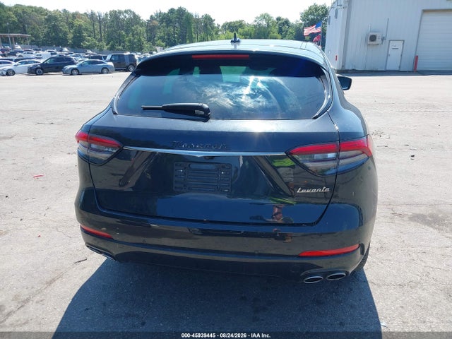 Продажа на аукционе авто 2024 Maserati Levante Gt Ultima, vin: ZN661XUMXRX449802, номер лота: 45939445