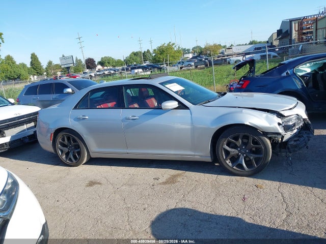 Продаж на аукціоні авто 2020 Chrysler 300 300s, vin: 2C3CCABG3LH230110, номер лоту: 45939456