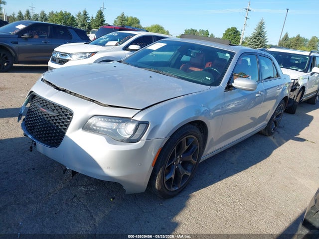 Продаж на аукціоні авто 2020 Chrysler 300 300s, vin: 2C3CCABG3LH230110, номер лоту: 45939456