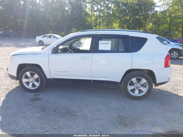 2013 Jeep Compass Latitude მანქანა იყიდება აუქციონზე, vin: 1C4NJDEB5DD207812, აუქციონის ნომერი: 45939483