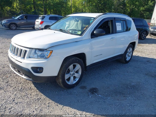 2013 Jeep Compass Latitude მანქანა იყიდება აუქციონზე, vin: 1C4NJDEB5DD207812, აუქციონის ნომერი: 45939483