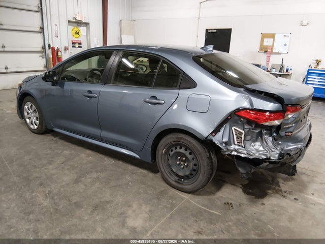 Продажа на аукционе авто 2021 Toyota Corolla Le, vin: JTDEPMAE7MJ167958, номер лота: 45939495