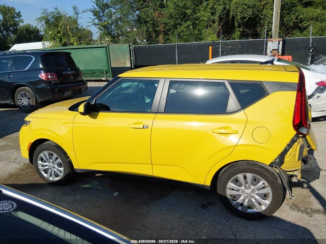 2020 Kia Soul Lx მანქანა იყიდება აუქციონზე, vin: KNDJ23AU7L7095573, აუქციონის ნომერი: 45939496