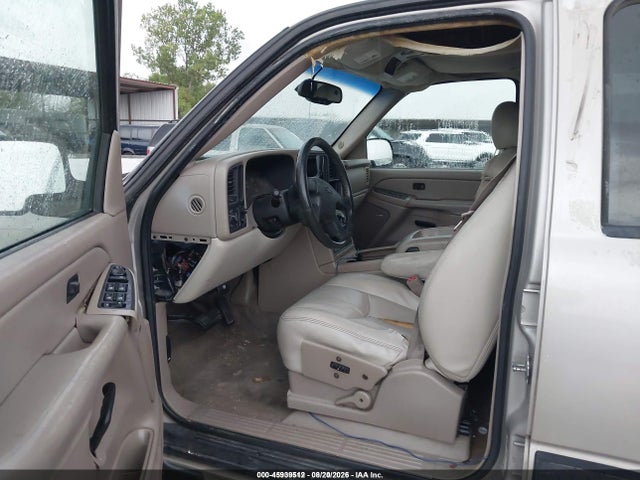 Продажа на аукционе авто 2004 Chevrolet Tahoe Ls, vin: 1GNEC13Z34J315217, номер лота: 45939512