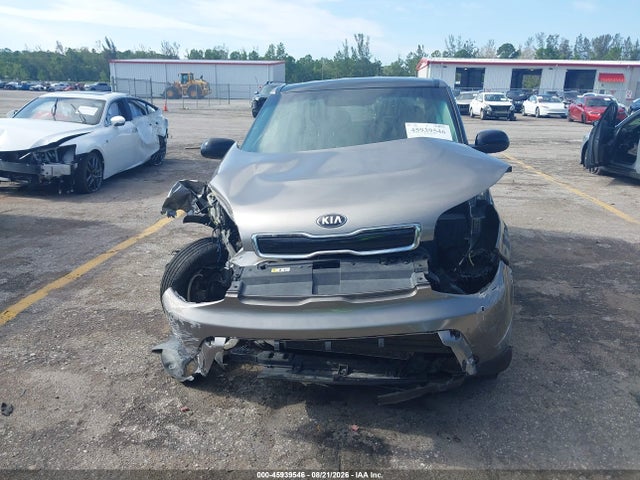 2017 Kia Soul მანქანა იყიდება აუქციონზე, vin: KNDJN2A27H7499285, აუქციონის ნომერი: 45939546
