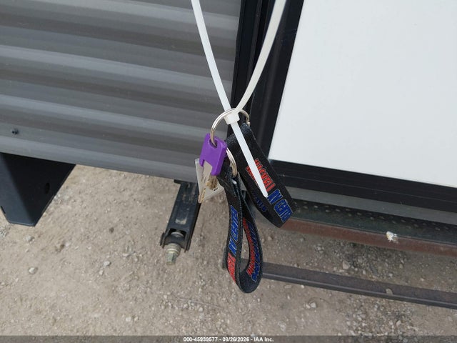 Продаж на аукціоні авто 2022 K-z Inc Travel Trailer, vin: 4EZTK1813N4120643, номер лоту: 45939577