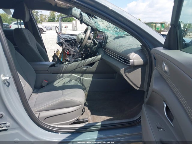 Продажа на аукционе авто 2022 Hyundai Elantra Sel, vin: KMHLS4AG7NU322091, номер лота: 45939584