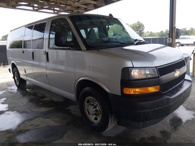 Auction sale of the 2020 Chevrolet Express Passenger Rwd 3500 Extended Wheelbase Ls, vin: 1GAZGNFG4L1253673, lot number: 45939615