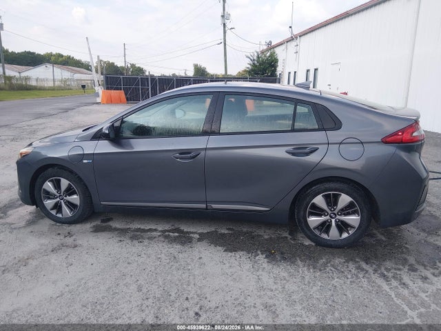 Продаж на аукціоні авто 2019 Hyundai Ioniq Plug-in Hybrid, vin: KMHC65LD8KU156558, номер лоту: 45939622