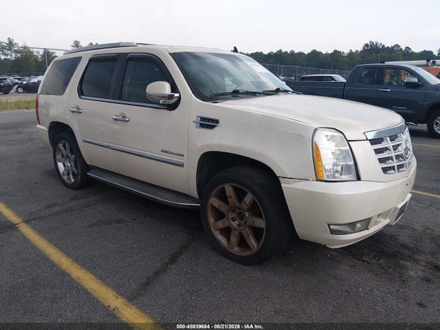 45939664 :رقم المزاد ، 1GYS4BEF6CR289465 vin ، 2012 Cadillac Escalade Luxury مزاد بيع