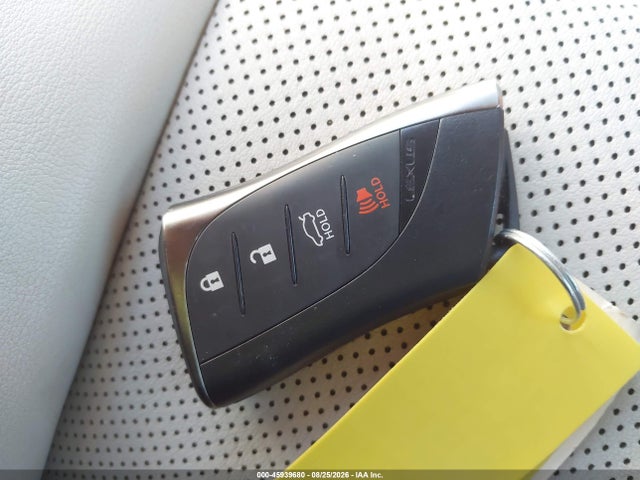 45939680 :رقم المزاد ، 58ADA1C13PU026768 vin ، 2023 Lexus Es 300h مزاد بيع