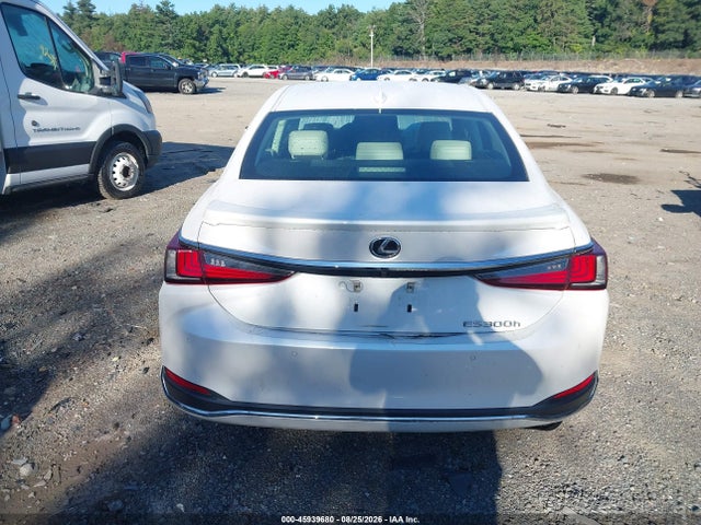 45939680 :رقم المزاد ، 58ADA1C13PU026768 vin ، 2023 Lexus Es 300h مزاد بيع