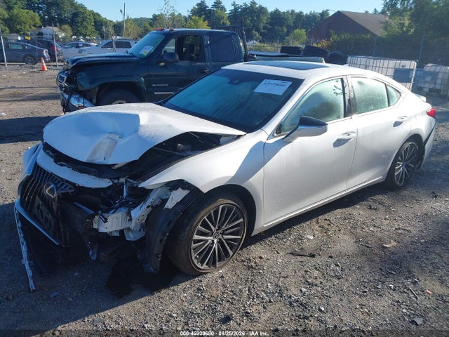 45939680 :رقم المزاد ، 58ADA1C13PU026768 vin ، 2023 Lexus Es 300h مزاد بيع