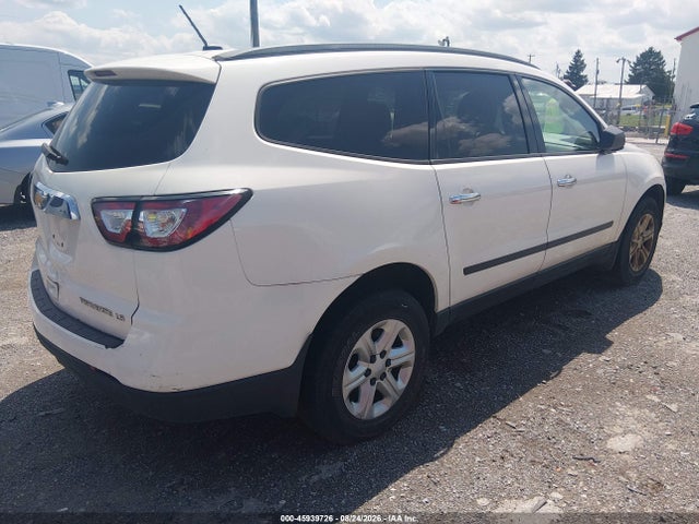 2015 Chevrolet Traverse Ls მანქანა იყიდება აუქციონზე, vin: 1GNKRFKD5FJ245923, აუქციონის ნომერი: 45939726
