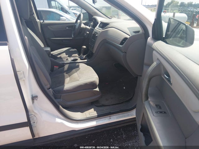 2015 Chevrolet Traverse Ls მანქანა იყიდება აუქციონზე, vin: 1GNKRFKD5FJ245923, აუქციონის ნომერი: 45939726