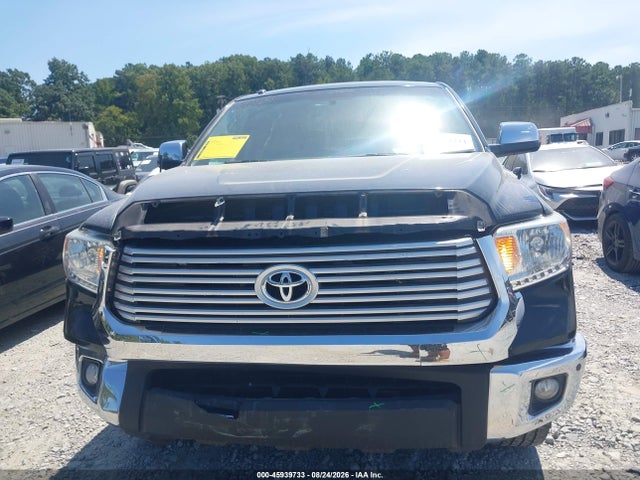 Продажа на аукционе авто 2017 Toyota Tundra Limited 5.7l V8, vin: 5TFFW5F1XHX215569, номер лота: 45939733