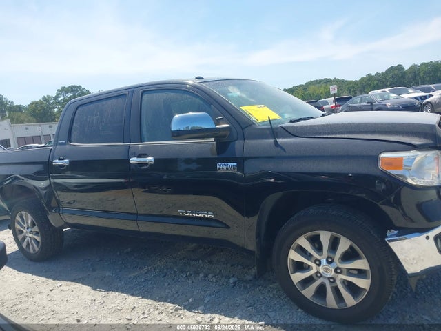 Продажа на аукционе авто 2017 Toyota Tundra Limited 5.7l V8, vin: 5TFFW5F1XHX215569, номер лота: 45939733