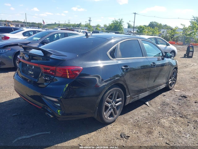 2021 Kia Forte Gt-line მანქანა იყიდება აუქციონზე, vin: 3KPF34AD9ME331778, აუქციონის ნომერი: 45939754