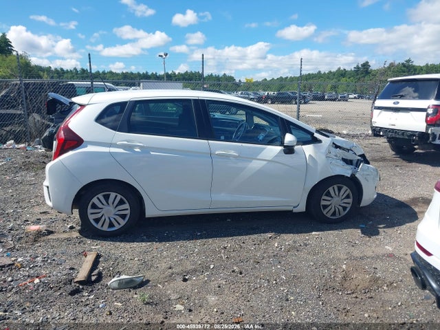Honda FIT LX 2017 JHMGK5H56HS024064 Image 13