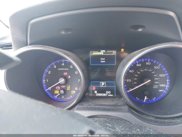 45939785 :رقم المزاد ، 4S3BNAF60H3015586 vin ، 2017 Subaru Legacy 2.5i Premium مزاد بيع