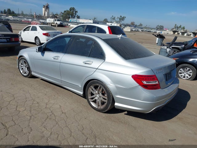 Продажа на аукционе авто 2013 Mercedes-benz C 250 Sport, vin: WDDGF4HB1DR259467, номер лота: 45939797