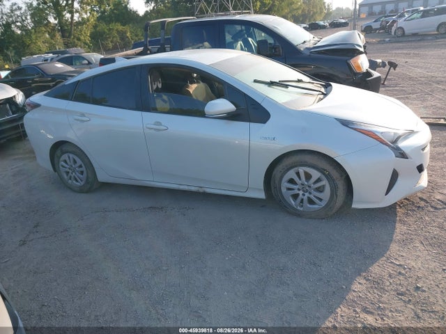 Продажа на аукционе авто 2016 Toyota Prius Two, vin: JTDKBRFU8G3519615, номер лота: 45939818