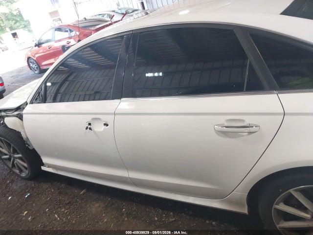 2015 Audi A6 3.0t Premium Plus მანქანა იყიდება აუქციონზე, vin: WAUFGAFC4FN036652, აუქციონის ნომერი: 45939829