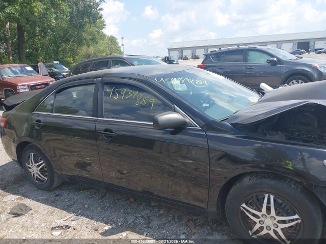 45939889 :رقم المزاد ، 4T4BF3EKXAR071429 vin ، 2010 Toyota Camry Le مزاد بيع