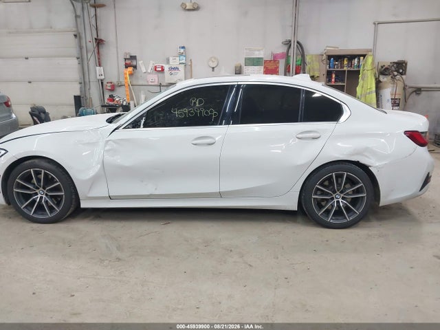 2021 Bmw 330i მანქანა იყიდება აუქციონზე, vin: 3MW5R1J05M8B77085, აუქციონის ნომერი: 45939900