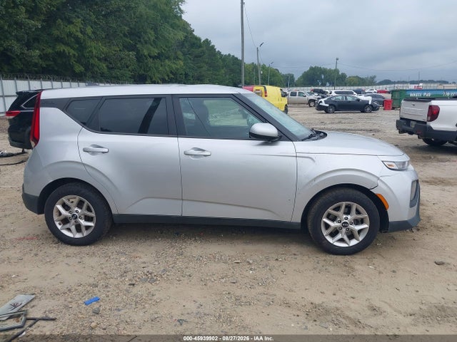 2020 Kia Soul S მანქანა იყიდება აუქციონზე, vin: KNDJ23AU6L7038958, აუქციონის ნომერი: 45939902