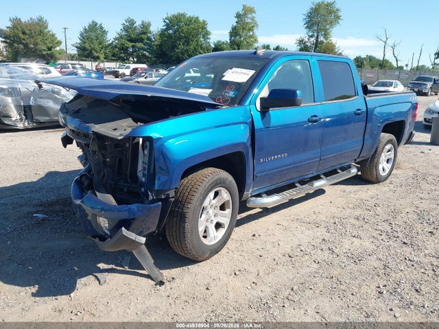 2018 Chevrolet Silverado 1500 2lt მანქანა იყიდება აუქციონზე, vin: 3GCUKREC6JG348157, აუქციონის ნომერი: 45939904
