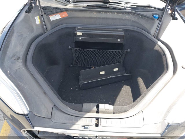 Tesla Model S P85 2014 5YJSA1H15EFP54030 Image 10
