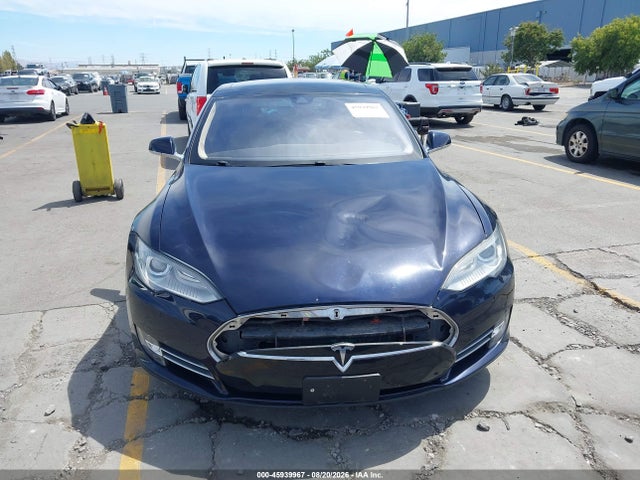Tesla Model S P85 2014 5YJSA1H15EFP54030 Image 12