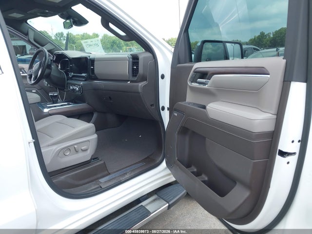 2023 Gmc Sierra 1500 4wd  Short Box Slt მანქანა იყიდება აუქციონზე, vin: 3GTUUDED3PG179942, აუქციონის ნომერი: 45939973