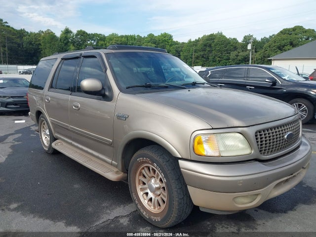 45939996 :رقم المزاد ، 1FMRU17LX2LA24711 vin ، 2002 Ford Expedition Eddie Bauer مزاد بيع