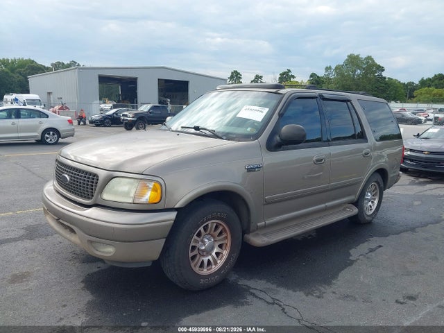 45939996 :رقم المزاد ، 1FMRU17LX2LA24711 vin ، 2002 Ford Expedition Eddie Bauer مزاد بيع