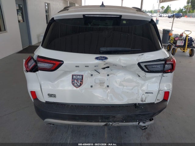 2023 Ford Escape Phev მანქანა იყიდება აუქციონზე, vin: 1FMCU0E13PUB35720, აუქციონის ნომერი: 45940018