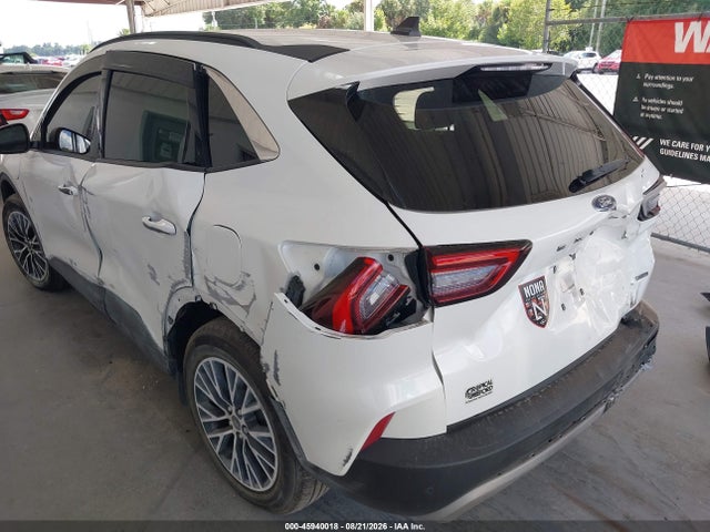 2023 Ford Escape Phev მანქანა იყიდება აუქციონზე, vin: 1FMCU0E13PUB35720, აუქციონის ნომერი: 45940018