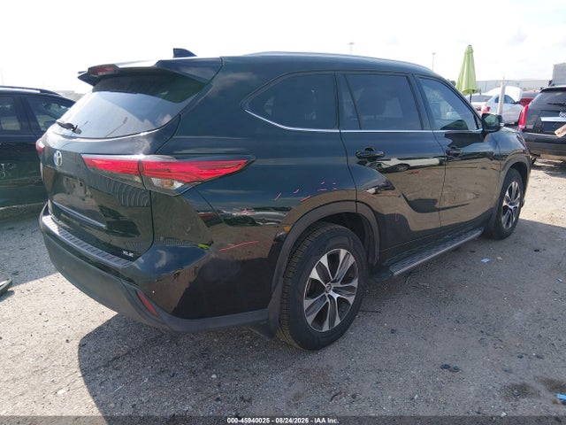 5TDGZRAH0NS130152 Toyota Highlander Xle