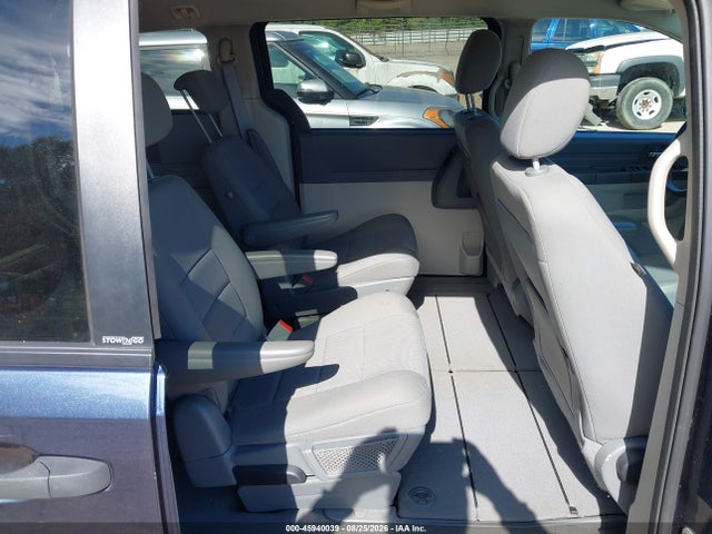 Auction sale of the 2008 Dodge Grand Caravan Se, vin: 2D8HN44H88R719589, lot number: 45940039