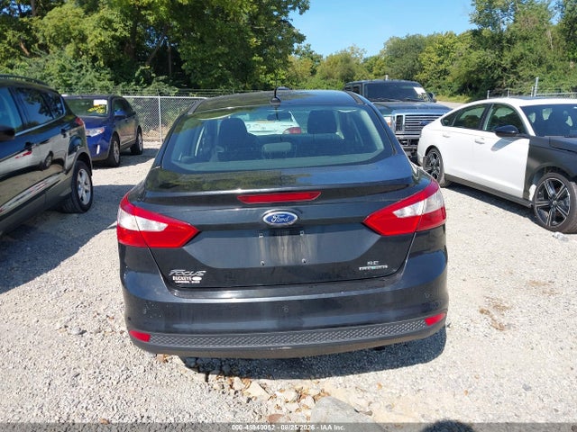 45940052 :رقم المزاد ، 1FADP3F28EL143099 vin ، 2014 Ford Focus Se مزاد بيع