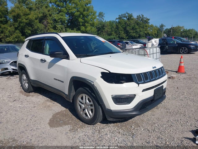 45940064 :رقم المزاد ، 3C4NJDABXHT647255 vin ، 2017 Jeep New Compass Sport 4x4 مزاد بيع