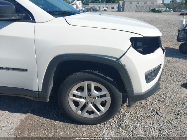 45940064 :رقم المزاد ، 3C4NJDABXHT647255 vin ، 2017 Jeep New Compass Sport 4x4 مزاد بيع
