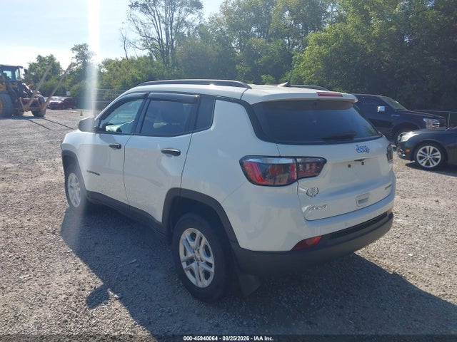 45940064 :رقم المزاد ، 3C4NJDABXHT647255 vin ، 2017 Jeep New Compass Sport 4x4 مزاد بيع
