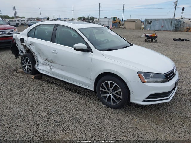45940067 :رقم المزاد ، 3VWDB7AJXJM263796 vin ، 2018 Volkswagen Jetta 1.4t Se/1.4t Wolfsburg Edition مزاد بيع