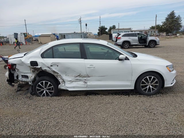 45940067 :رقم المزاد ، 3VWDB7AJXJM263796 vin ، 2018 Volkswagen Jetta 1.4t Se/1.4t Wolfsburg Edition مزاد بيع