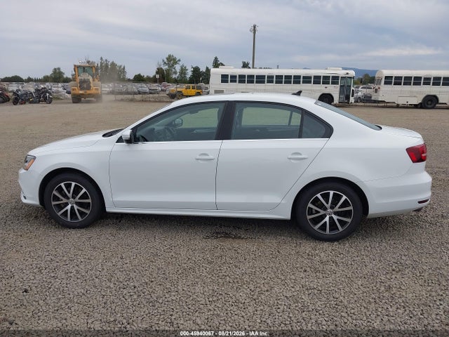 45940067 :رقم المزاد ، 3VWDB7AJXJM263796 vin ، 2018 Volkswagen Jetta 1.4t Se/1.4t Wolfsburg Edition مزاد بيع