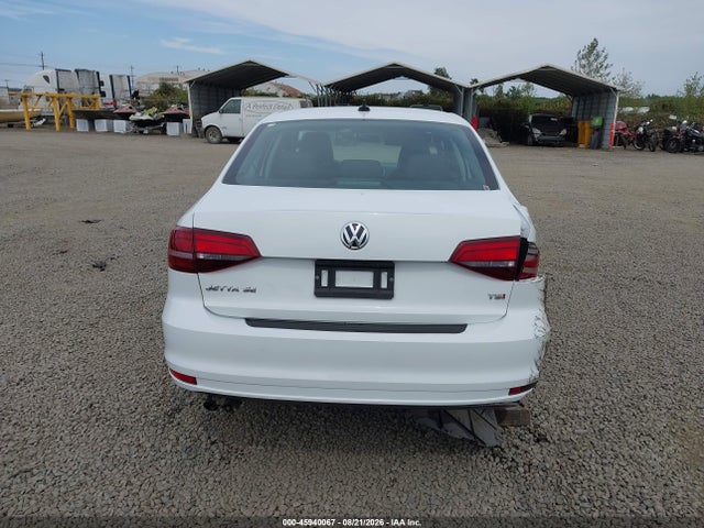 45940067 :رقم المزاد ، 3VWDB7AJXJM263796 vin ، 2018 Volkswagen Jetta 1.4t Se/1.4t Wolfsburg Edition مزاد بيع
